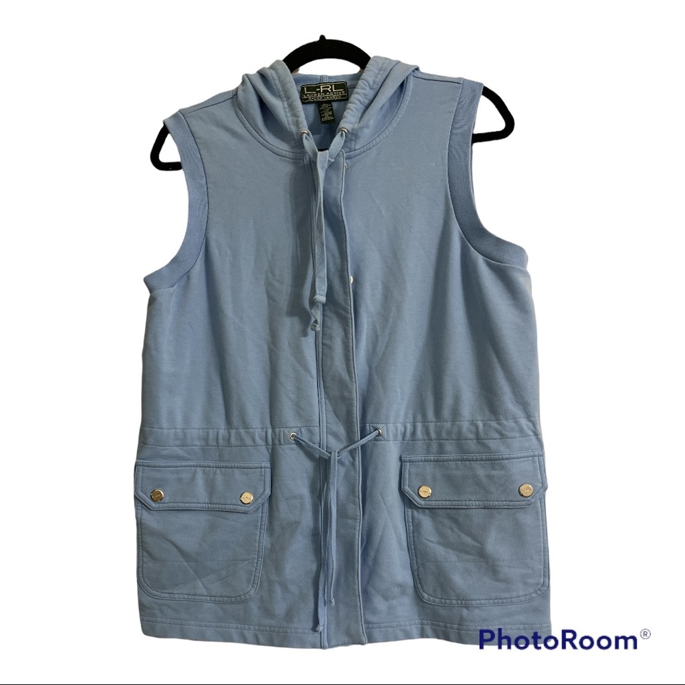 L-RL Lauren Active Ralph Lauren vest for women Size L.
Used gently. Like new.